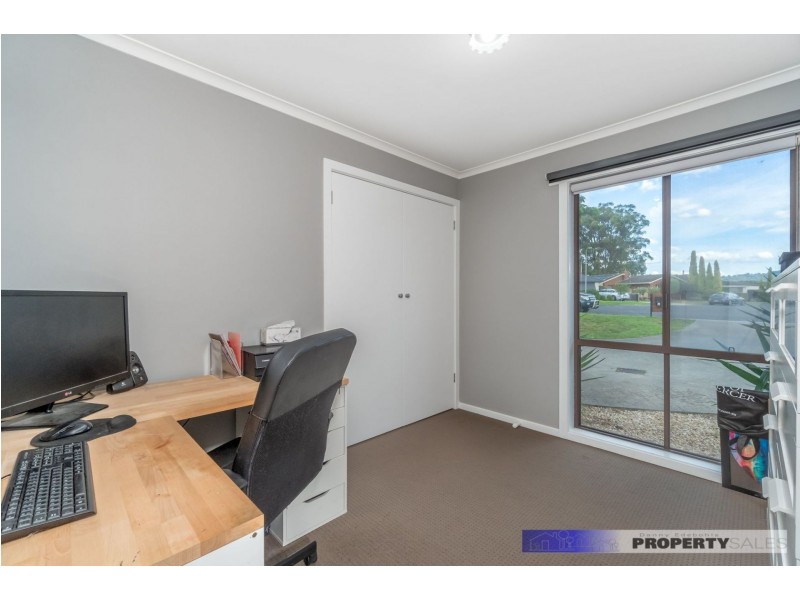 7 Crowe Court, Newborough VIC 3825