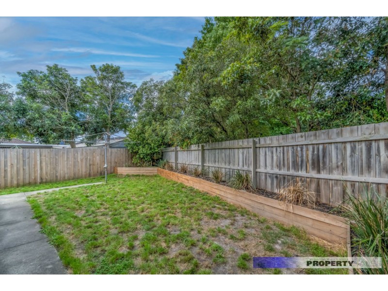 7 Crowe Court, Newborough VIC 3825