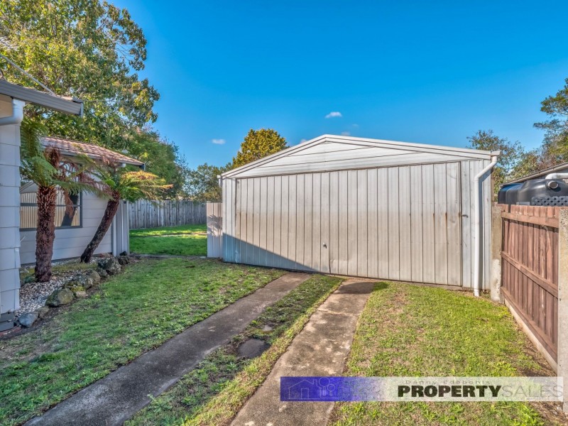 11 Belbrook Street, Newborough VIC 3825