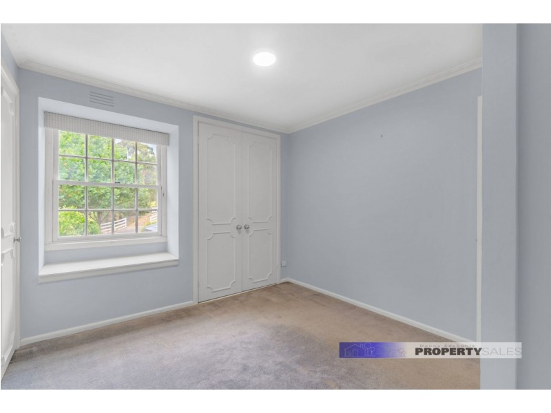 40 Lynne Avenue, Moe South VIC 3825