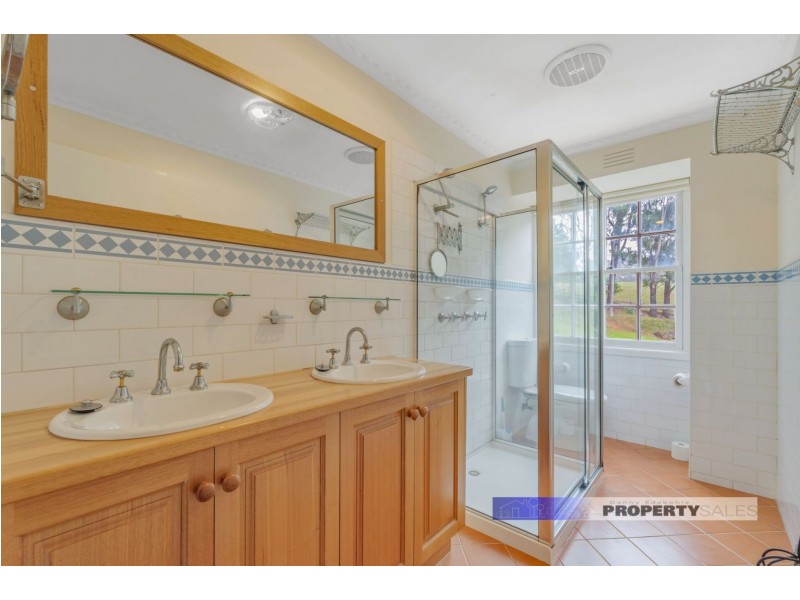 40 Lynne Avenue, Moe South VIC 3825