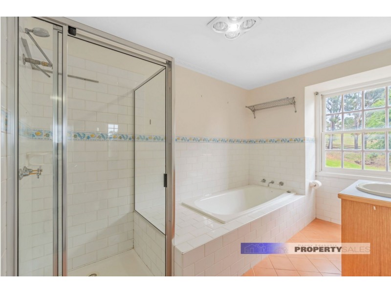 40 Lynne Avenue, Moe South VIC 3825