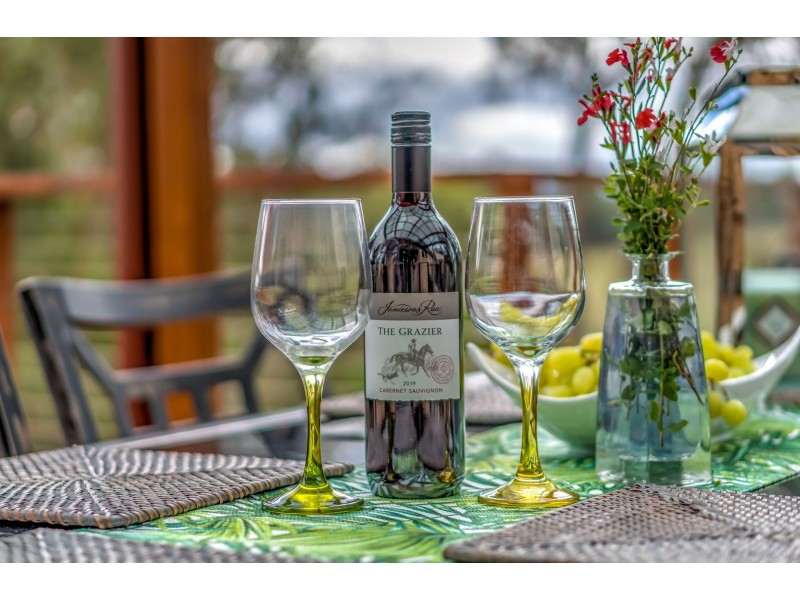 27 Delbridge Drive, Moe South VIC 3825