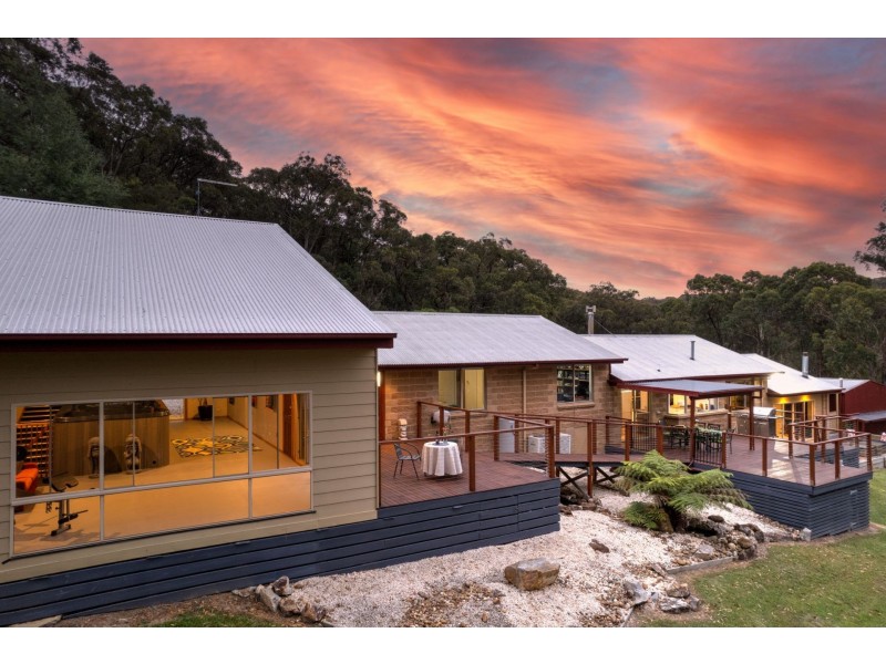 27 Delbridge Drive, Moe South VIC 3825