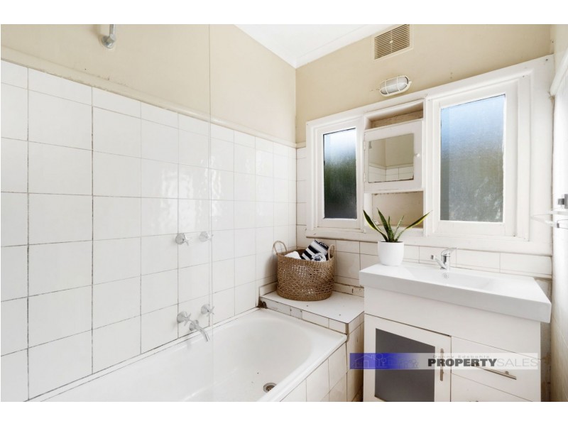 119 Service Road, Moe VIC 3825