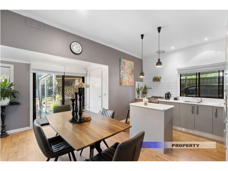 9 Scott Avenue, Moe VIC 3825