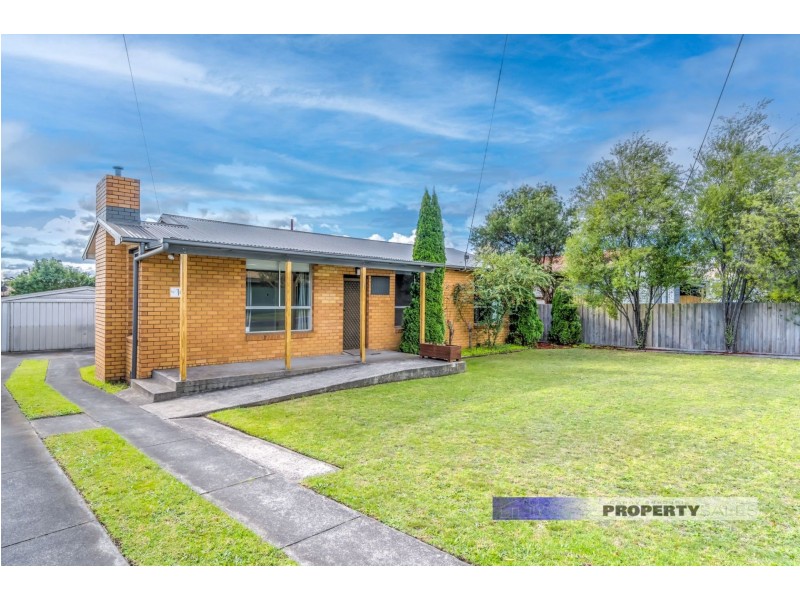 16 Newstead Street, Newborough VIC 3825