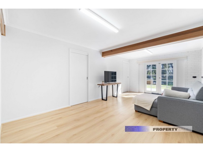 42 Seagull Drive, Loch Sport VIC 3851