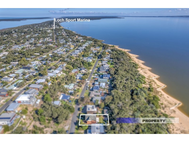 42 Seagull Drive, Loch Sport VIC 3851