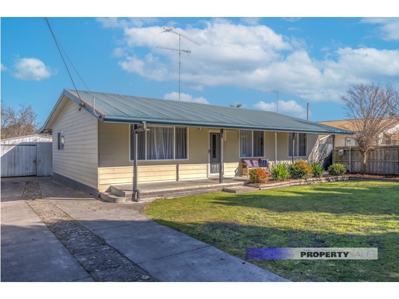 3 Thoresby Street, Newborough VIC 3825