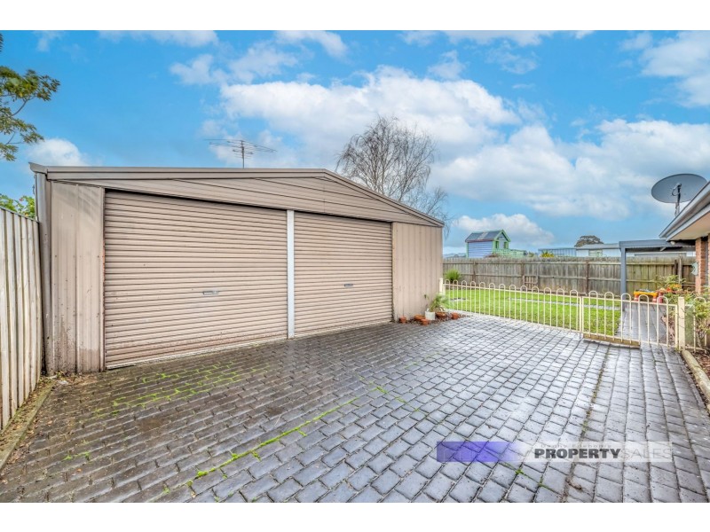 11 Burnside Street, Moe VIC 3825