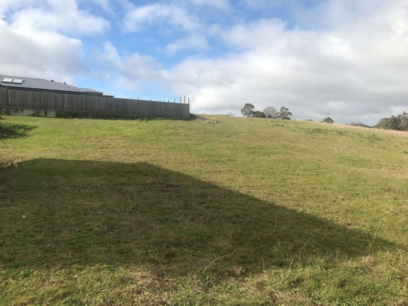 3 Springwood Circuit, Moe VIC 3825