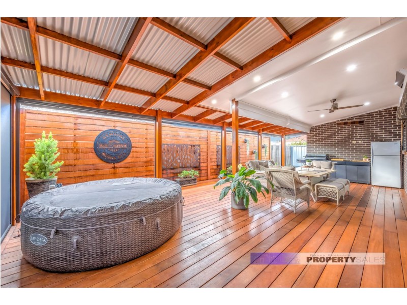 20 Sweetwater Place, Moe VIC 3825