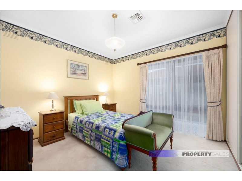 5 Southwell Avenue, Newborough VIC 3825