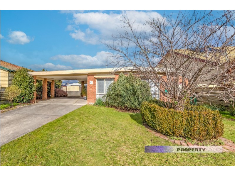 10 Littleton Avenue, Yinnar VIC 3869