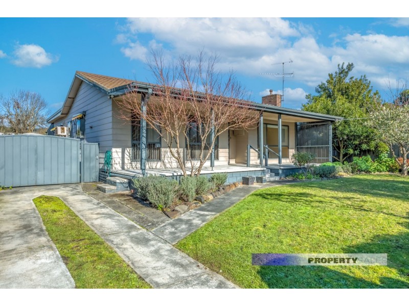 42 Marshall Avenue, Moe VIC 3825