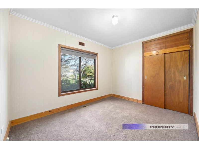 42 Marshall Avenue, Moe VIC 3825