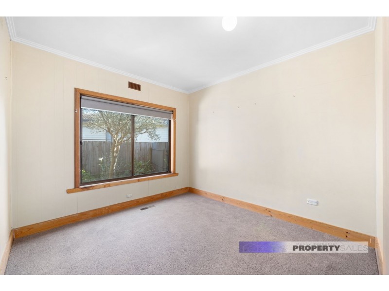 42 Marshall Avenue, Moe VIC 3825