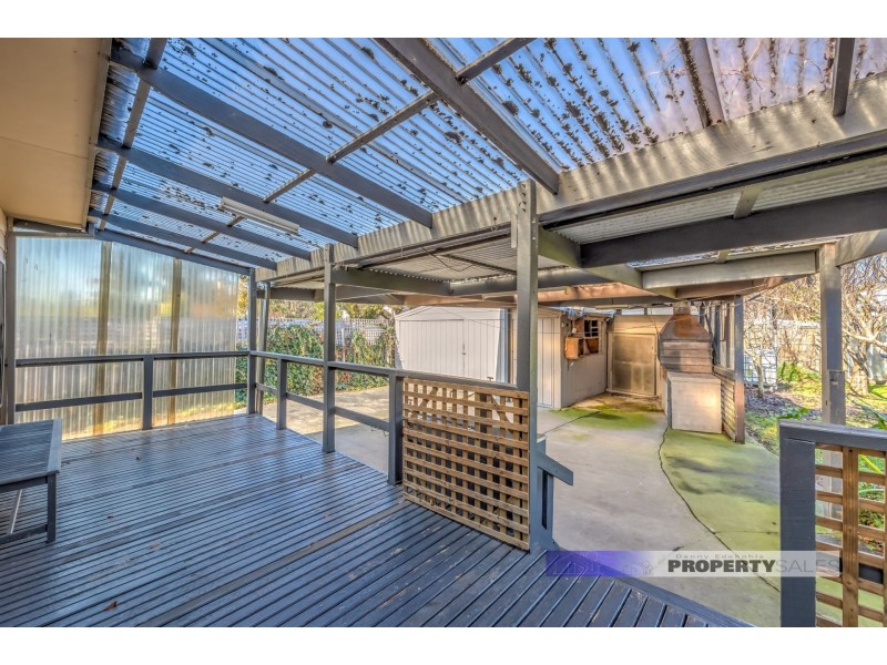42 Marshall Avenue, Moe VIC 3825