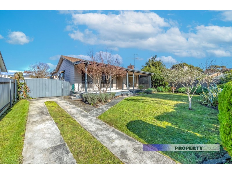 42 Marshall Avenue, Moe VIC 3825