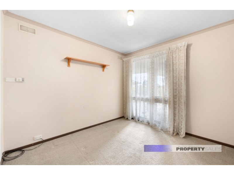 19 Cross Street, Newborough VIC 3825