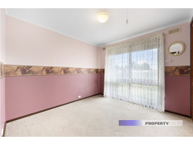 19 Cross Street, Newborough VIC 3825