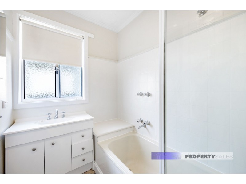 15 James Street, Moe VIC 3825