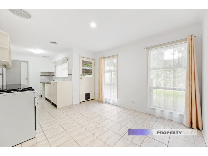 7 Boon Court, Moe VIC 3825