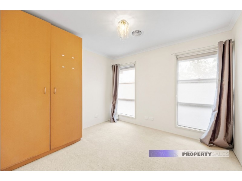 7 Boon Court, Moe VIC 3825