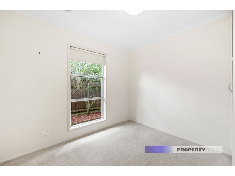 7 Boon Court, Moe VIC 3825