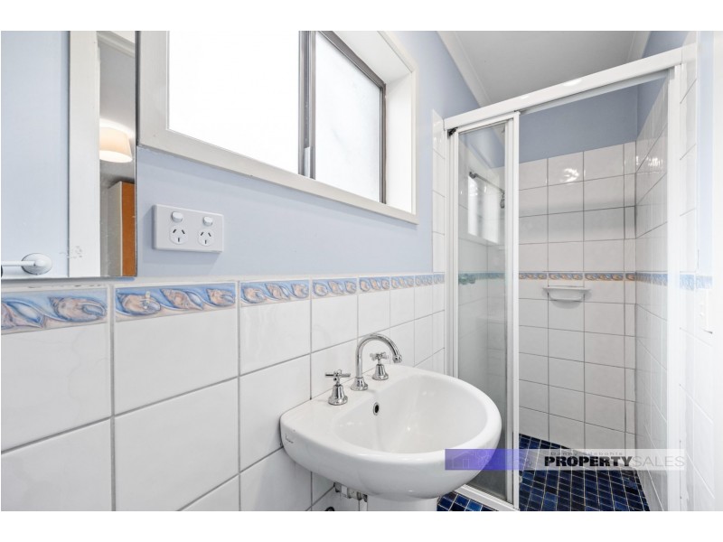 7 Boon Court, Moe VIC 3825