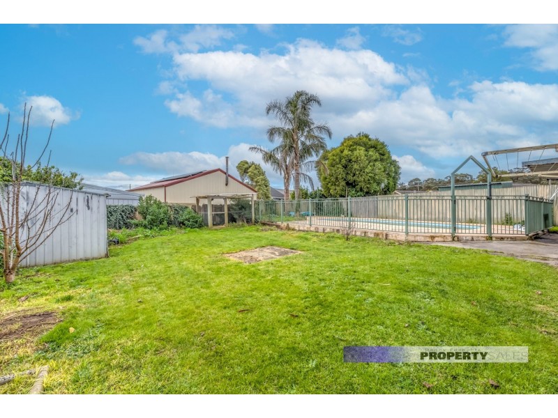 7 Boon Court, Moe VIC 3825