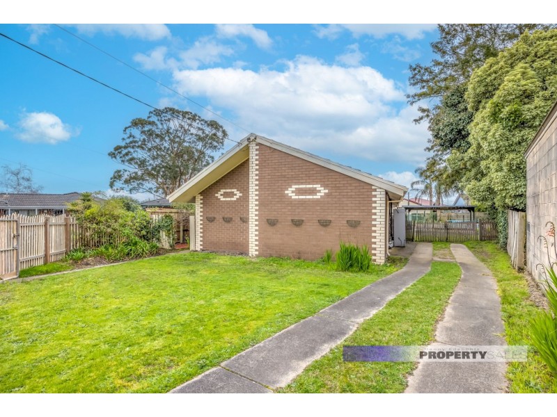 7 Boon Court, Moe VIC 3825