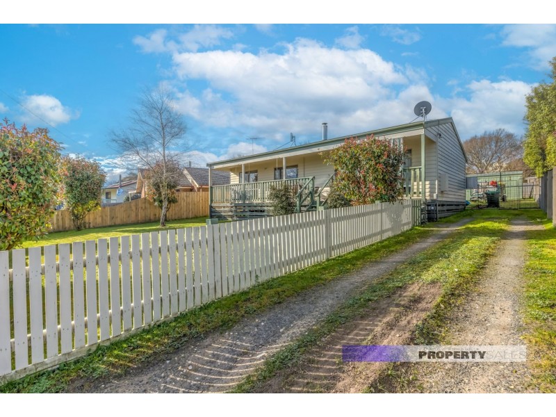 55 Tooronga Road, Willow Grove VIC 3825
