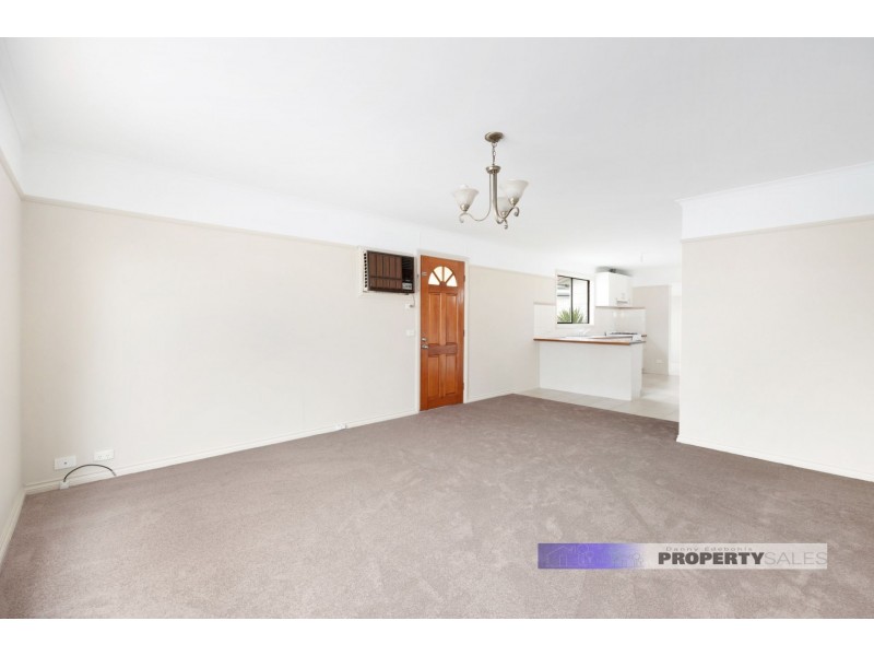 6 Hyland Street, Moe VIC 3825