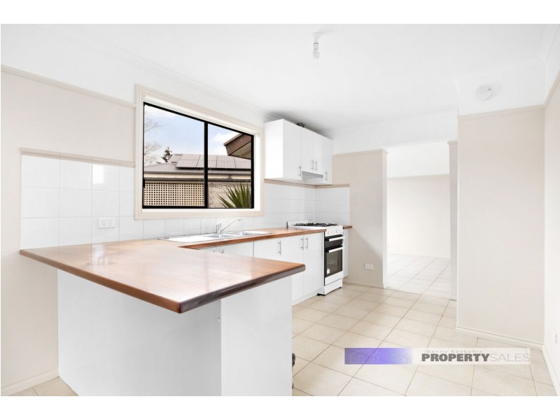 6 Hyland Street, Moe VIC 3825