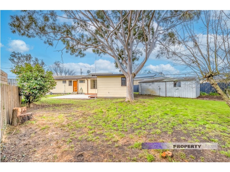 6 Hyland Street, Moe VIC 3825