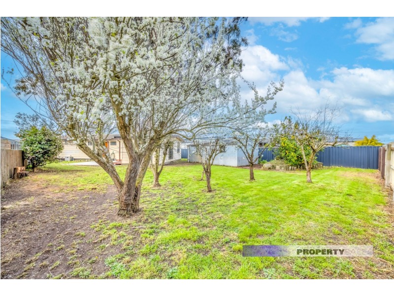 6 Hyland Street, Moe VIC 3825