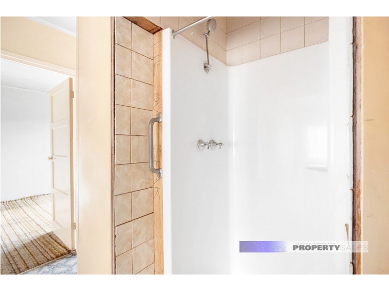 28 Eastern Avenue, Newborough VIC 3825