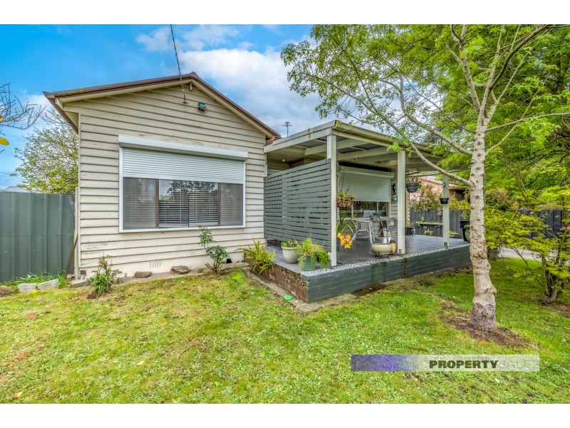 4 Keith Avenue, Moe VIC 3825
