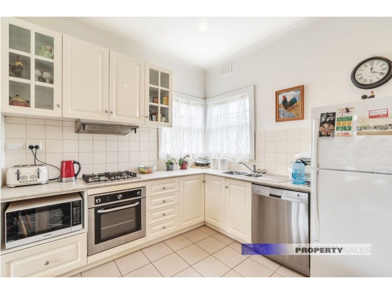 01 Roberts Street, Moe VIC 3825