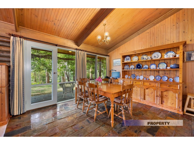 322 Coalville Road, Moe South VIC 3825