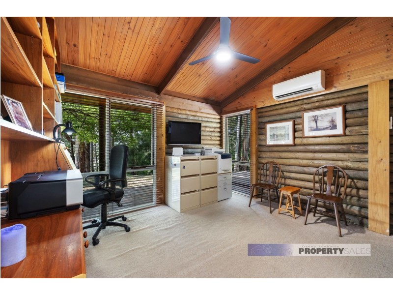 322 Coalville Road, Moe South VIC 3825