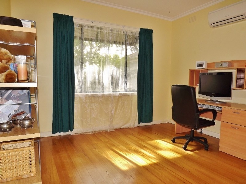 46 Cross Street, Newborough VIC 3825