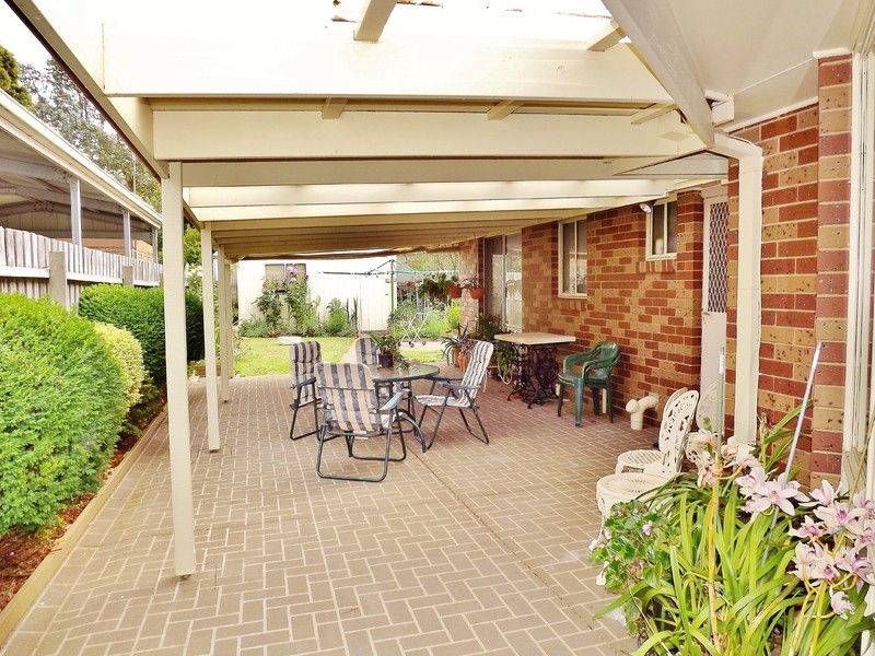 2B Haigh Street, Moe VIC 3825