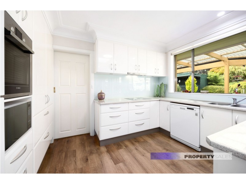 14 Frys Track, Newborough VIC 3825