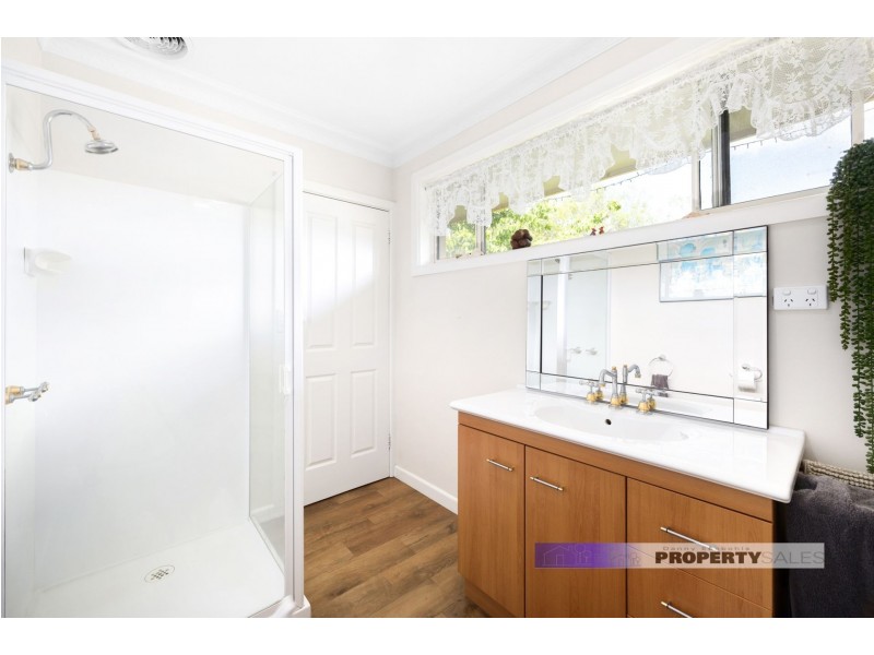 14 Frys Track, Newborough VIC 3825