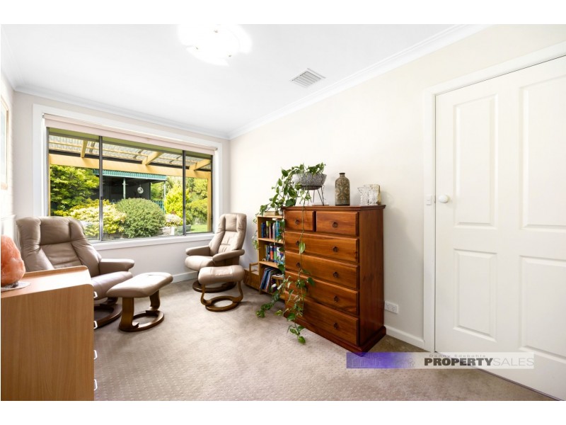 14 Frys Track, Newborough VIC 3825