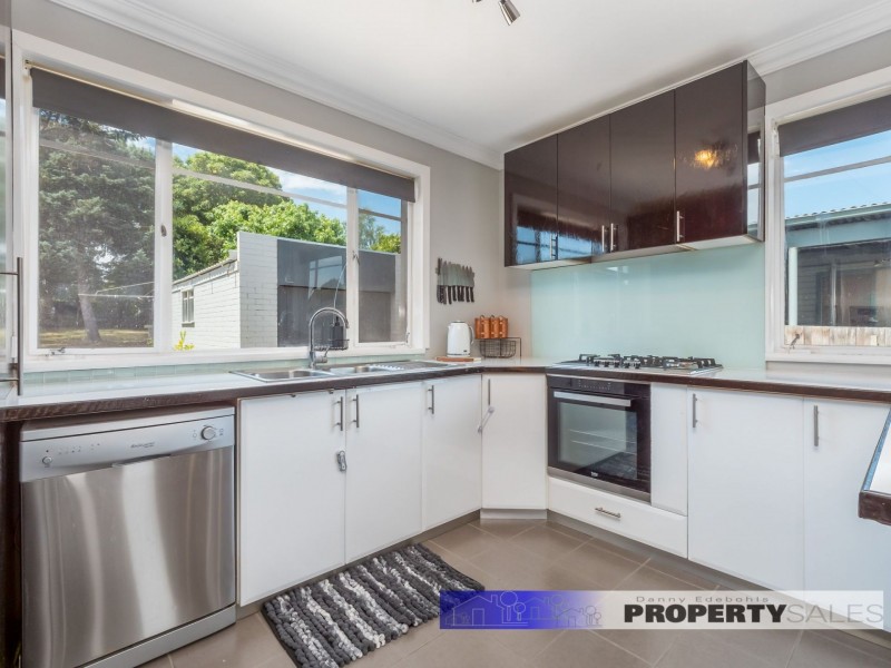 70 Chamberlain Road, Newborough VIC 3825
