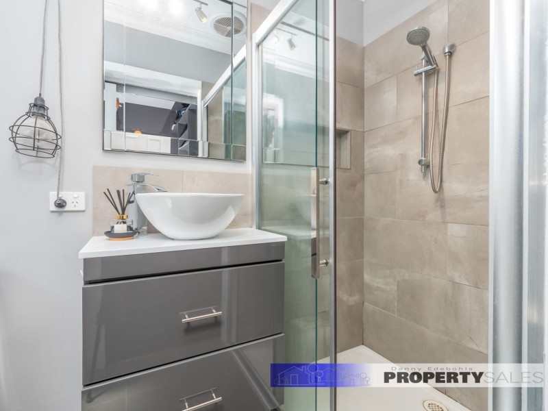 70 Chamberlain Road, Newborough VIC 3825